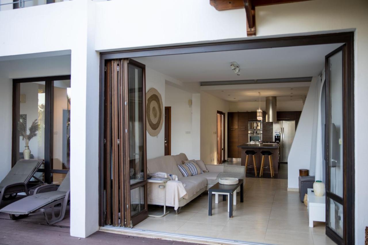 Villa Balinese à Ayía Nápa Extérieur photo