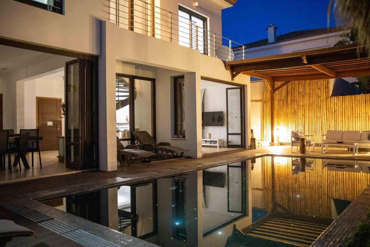 Villa Balinese à Ayía Nápa Extérieur photo