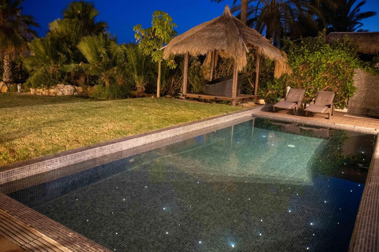 Villa Balinese à Ayía Nápa Extérieur photo